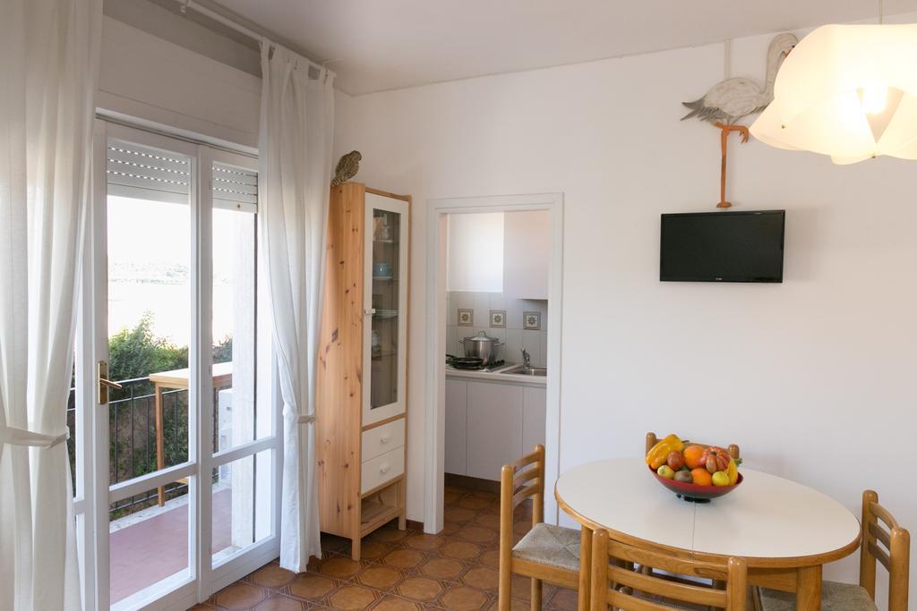 Talamone Apartment Cameră foto