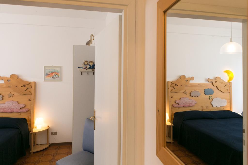 Talamone Apartment Cameră foto